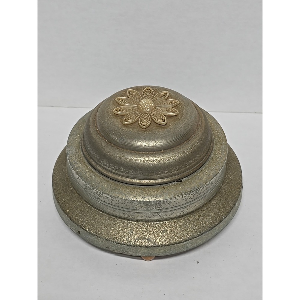 Vintage 1930s 1940s Musical Powder Puff Box Blue Aluminum With Flower On The Lid